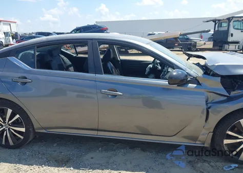 2021 Nissan Altima Sr Fwd z USA, uszkodzony, nr VIN 1N4BL4CV2MN351022